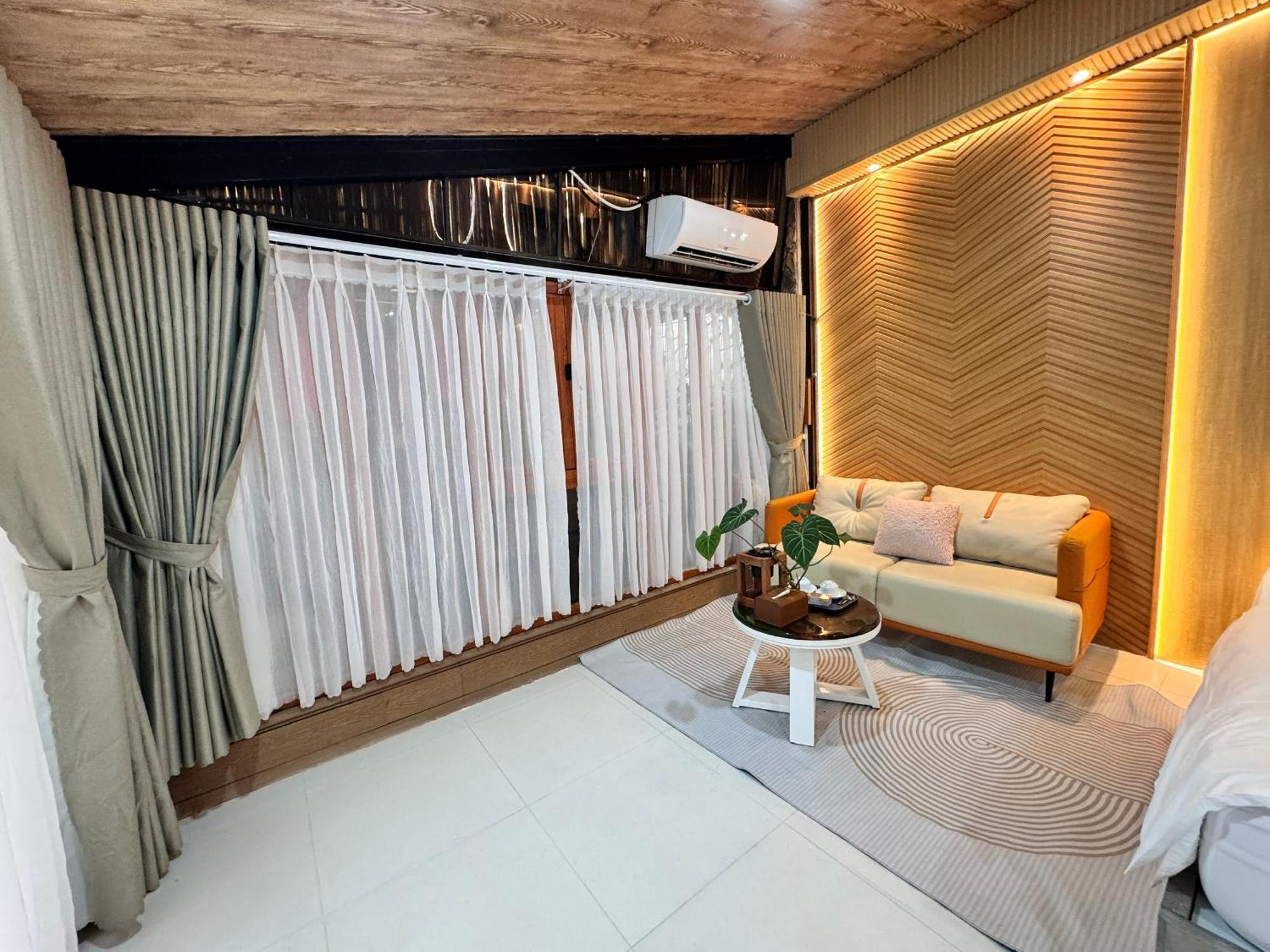 La Garden Homestay Long Xuyen Exterior photo